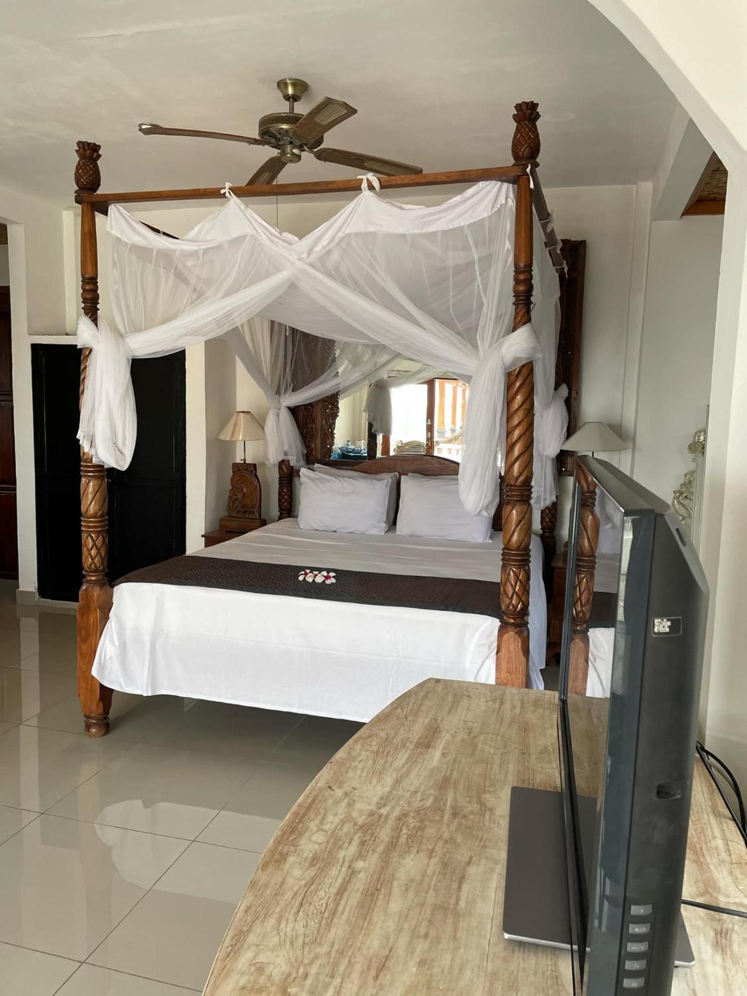 Puri Oka Beach Bungalows Candidasa Exterior foto